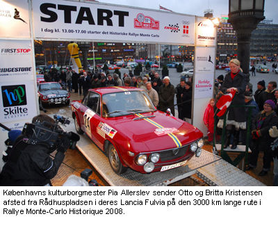 Otto og Britta Kristensen sendes afsted fra Rådhuspladsen i deres Lancia Fulvia på den 3000 km lange rute i Rallye Monte-Carlo Historique 2008